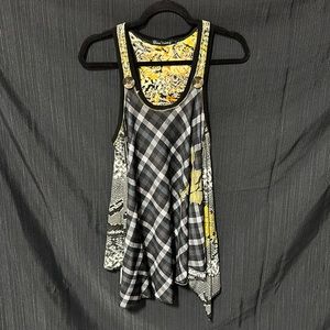 Seven waves brand / black n‎ yellow print top / Size 3 / M-7